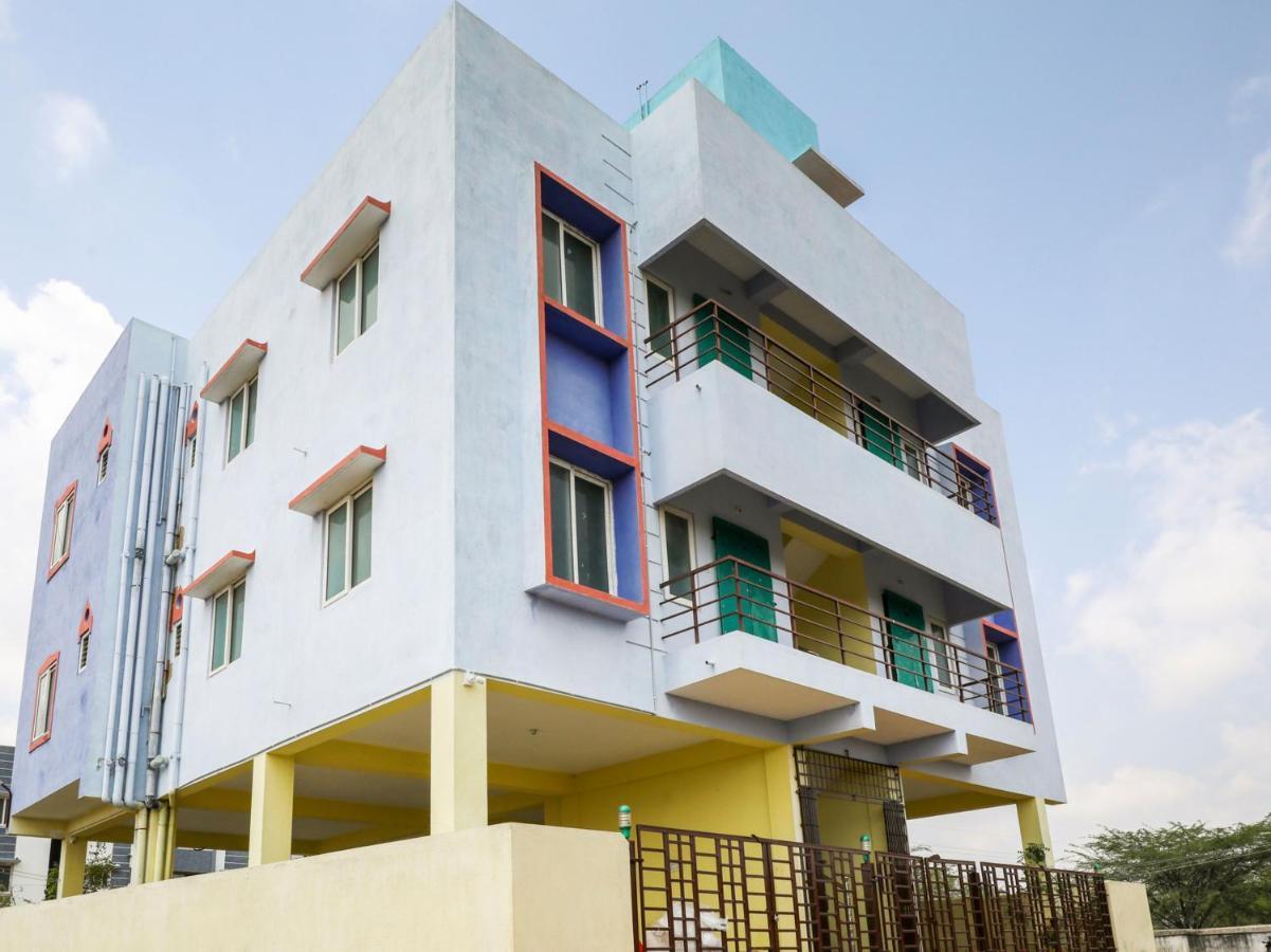Oyo 49867 Hotel Kalpana Residency Βομβάη Εξωτερικό φωτογραφία