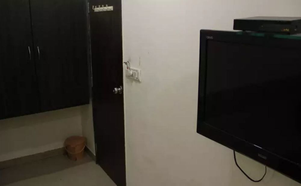 Oyo 49867 Hotel Kalpana Residency Βομβάη Εξωτερικό φωτογραφία